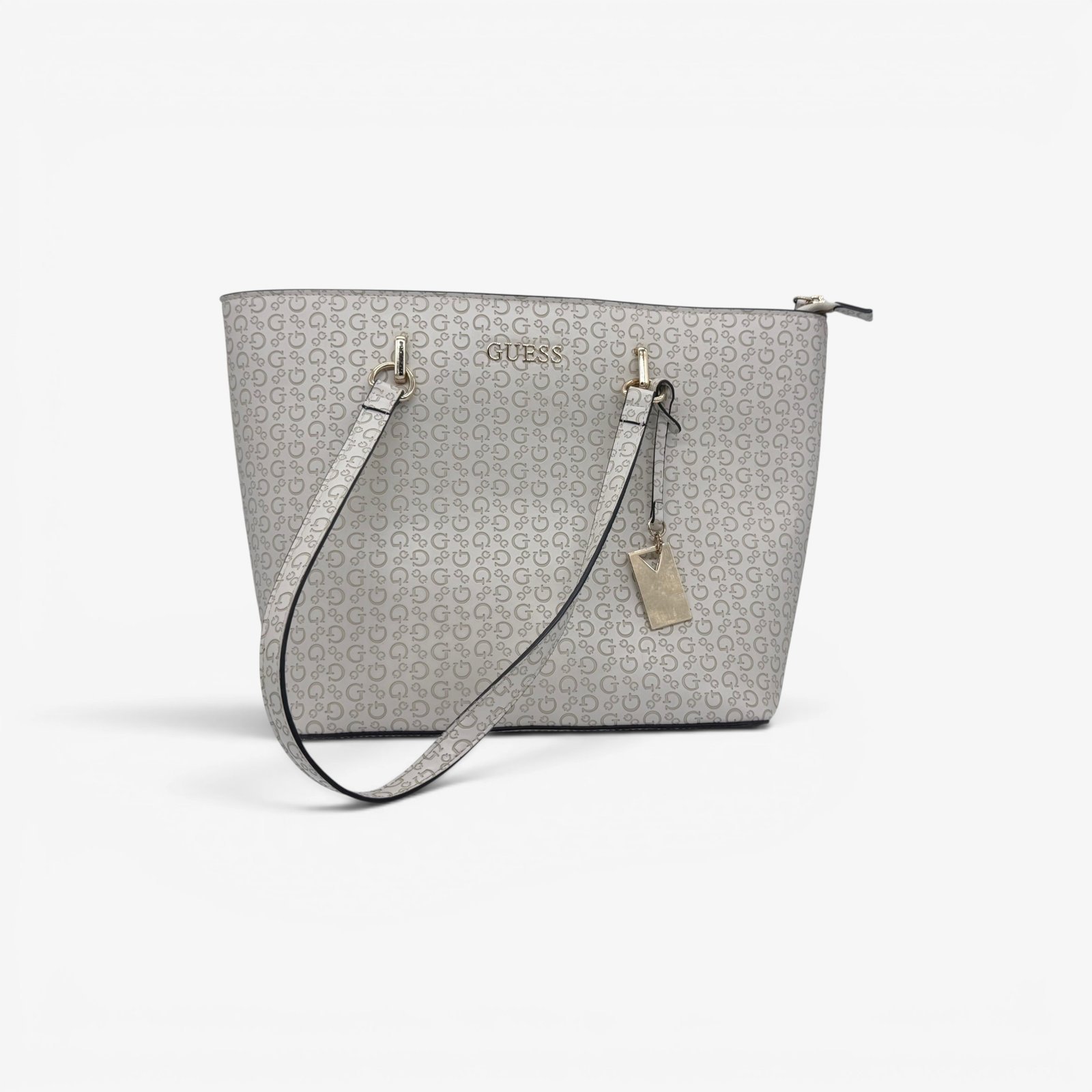 Guess Chic Chain Style Bag